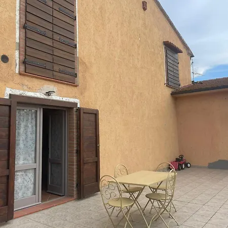 Tra Il Mare E La Campagna Maremmana Apartman