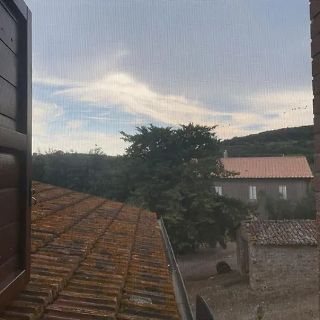 Tra Il Mare E La Campagna Maremmana
